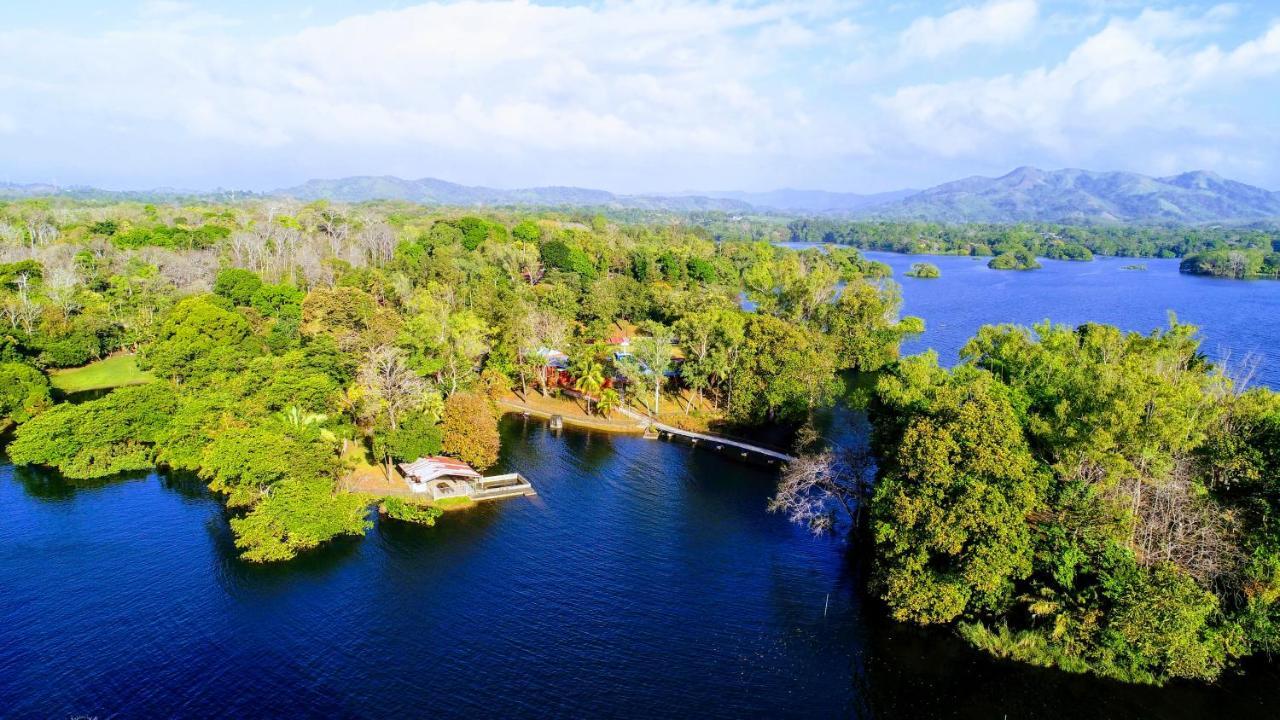 Отель Hacienda Alajuela Колон Экстерьер фото